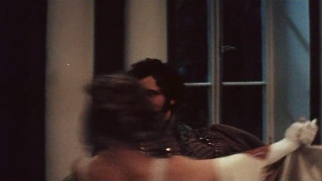 Эскадрон гусар летучих - Знакомьтесь, гусар Денис Давыдов! смотреть онлайн