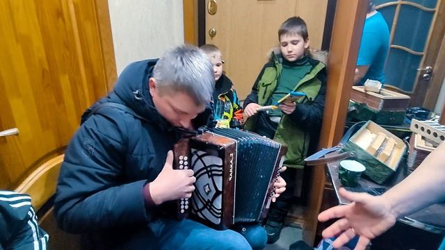 Гаромонь Чайка 2 тест драйа после ремонта и настройки музыкального мастера пример звучания 3 аккорда смотреть онлайн