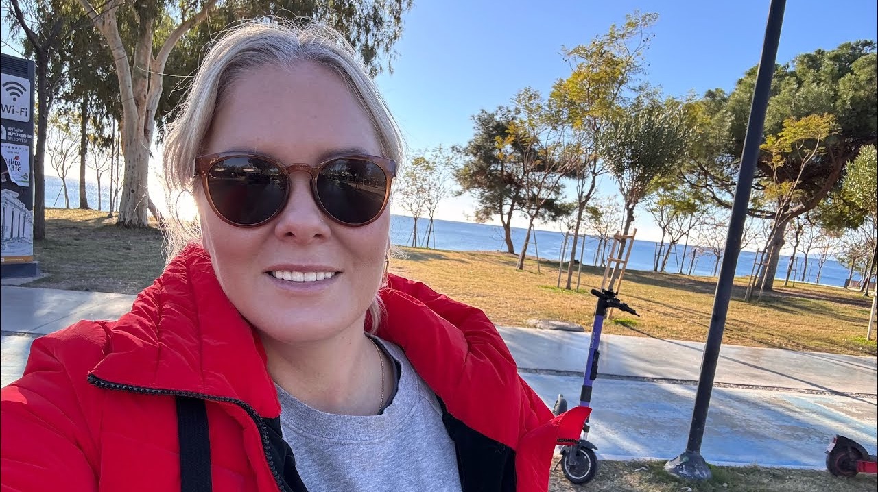 😩В 5 УТРА РЕШИЛА, ЧТО МНЕ СРОЧНО СЮДА НАДО! смотреть онлайн