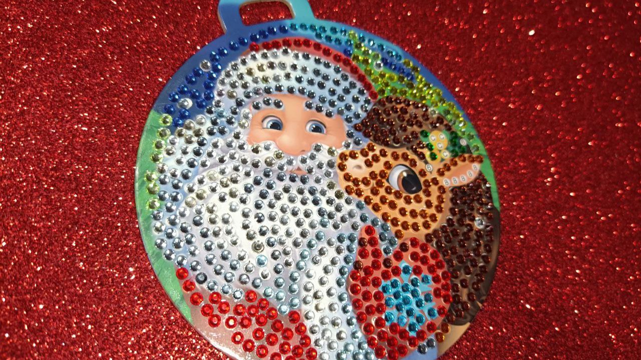 ЛОШАДКА - ИГРУШКА НА ЁЛКУ смотреть онлайн