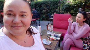 НА ТАКСИедем с ЖЕНЕЙ НА ЙОГУ♀️но сначала НА ЗАВТРАК