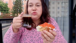 Утро В ТУРЦИИКофе☕и бутерброд с КРАСНОЙ ИКРОЙ
