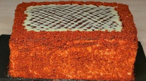 Самый быстрый нежный Торт, можно есть губами. Один раз попробовала и перестала покупать в Магазине