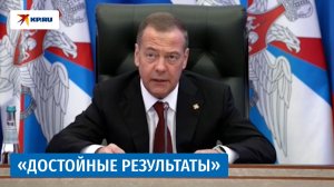 Медведев заявил, что в 2025 году контракт с ВС РФ заключили около 417 000 человек