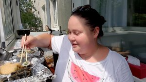 МУКБАНГСет ПОГОРЯЧЕЕРОЛЛЫ ТЕМПУРАПЕПСИВкусно
