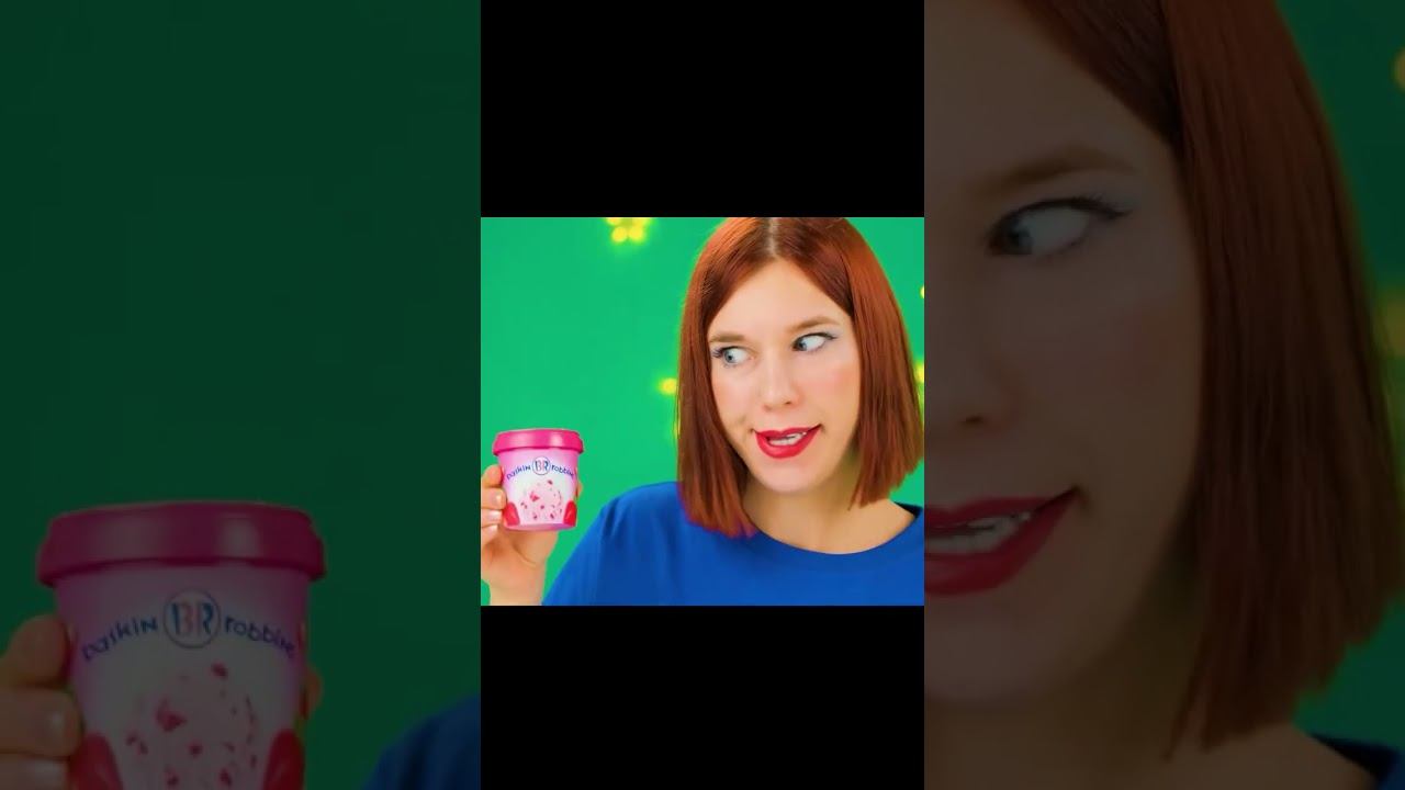 Большая ложка подошла, немного мороженого. смотреть онлайн