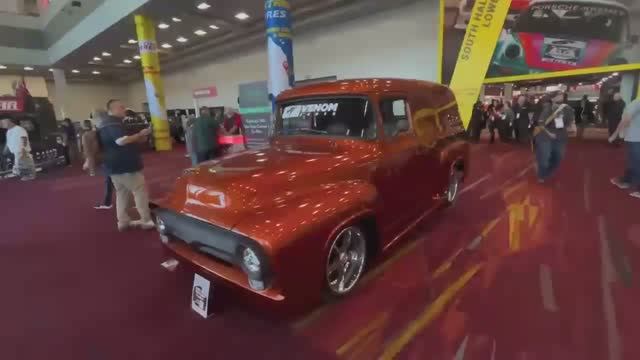 Автошоу "SEMA" 2025 Мощь и красота . смотреть онлайн