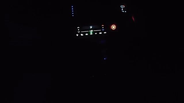 Работа подсветки в салоне Honda Fit GK3 2018 с Рамкой АКПП 08E16-T5A-0000-30 и подсветкой ног смотреть онлайн