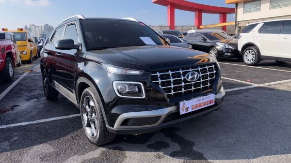 Hyundai Venue, 2022 год.