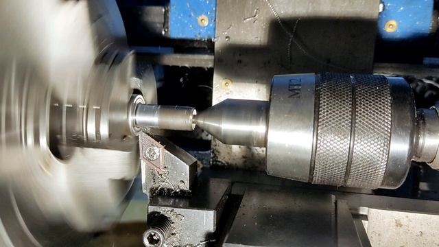 Хитрый болт М9х1,25, на токарном станке Weisan WN210F400.