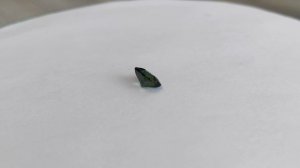 Polychrome sapphire 1,70ct Madagascar, GGTL, MGC, MELIKIAN