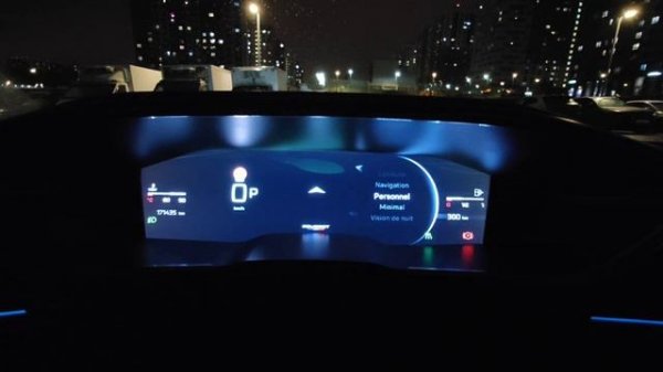 dashboard peugeot 508 II restyling with night vision