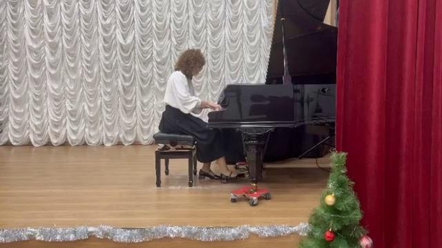 Ева Мялик Р. Глиэр Прелюдия