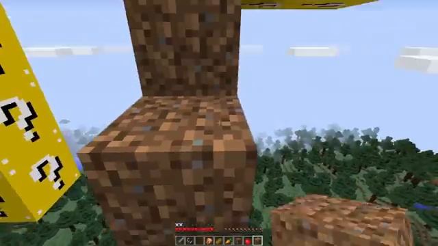 Нуб и Стив забрались на верхушку лестницы! из Lucky block! Перезалив смотреть онлайн