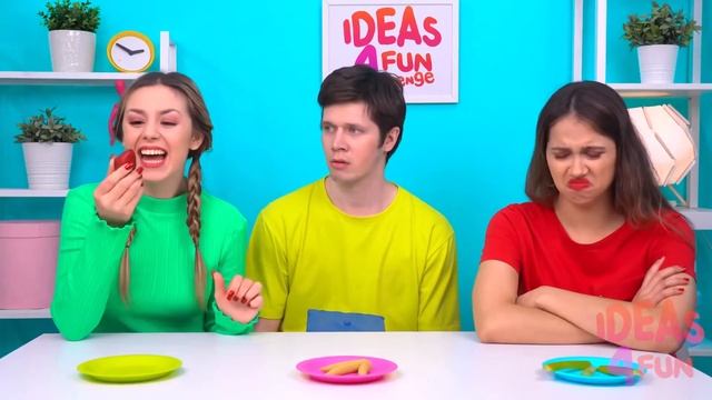 24 Часа Едим Еду Одного Цвета Челлендж | Потрясающие Ку? смотреть онлайн