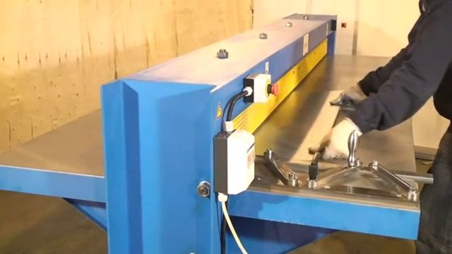 Stiffener (SVR) - станок для формирования ребер жесткости