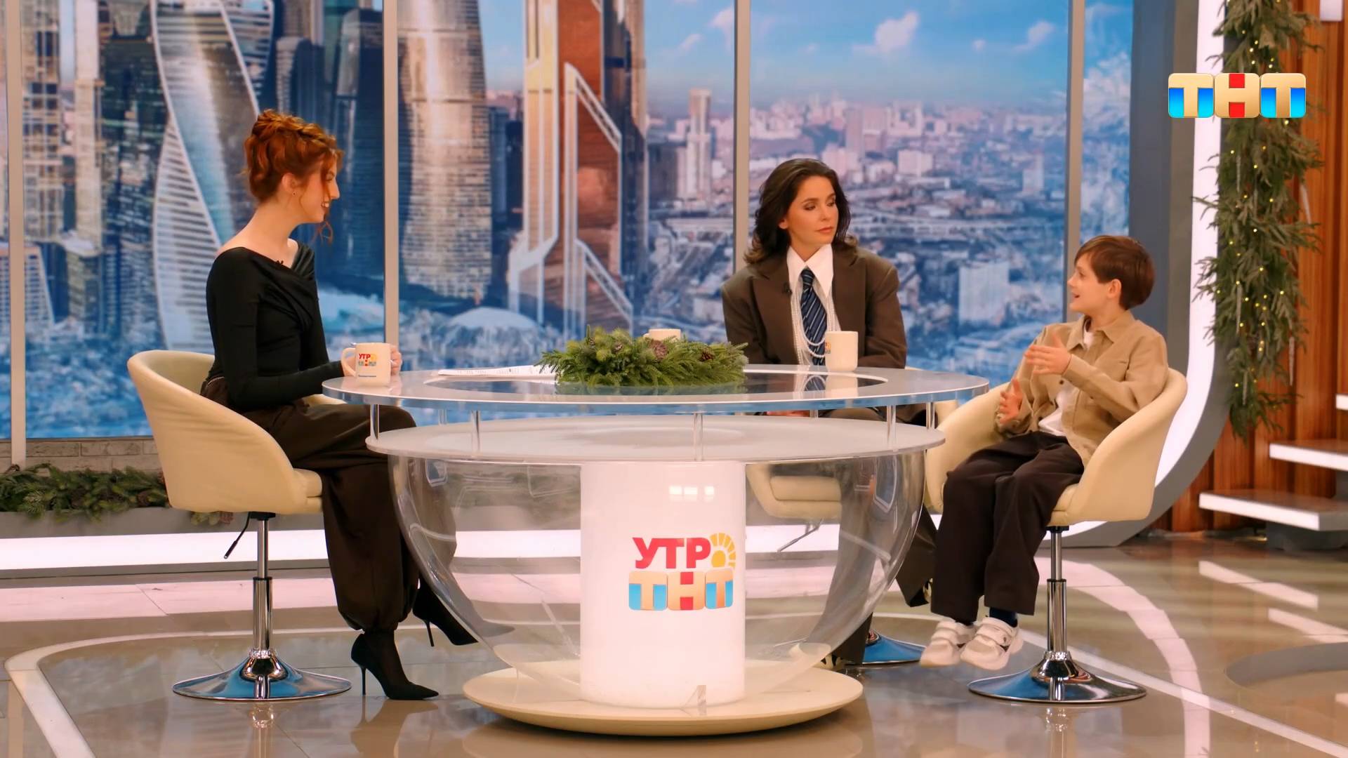 Гости программы — Лиза Моряк и Рома Панков смотреть онлайн