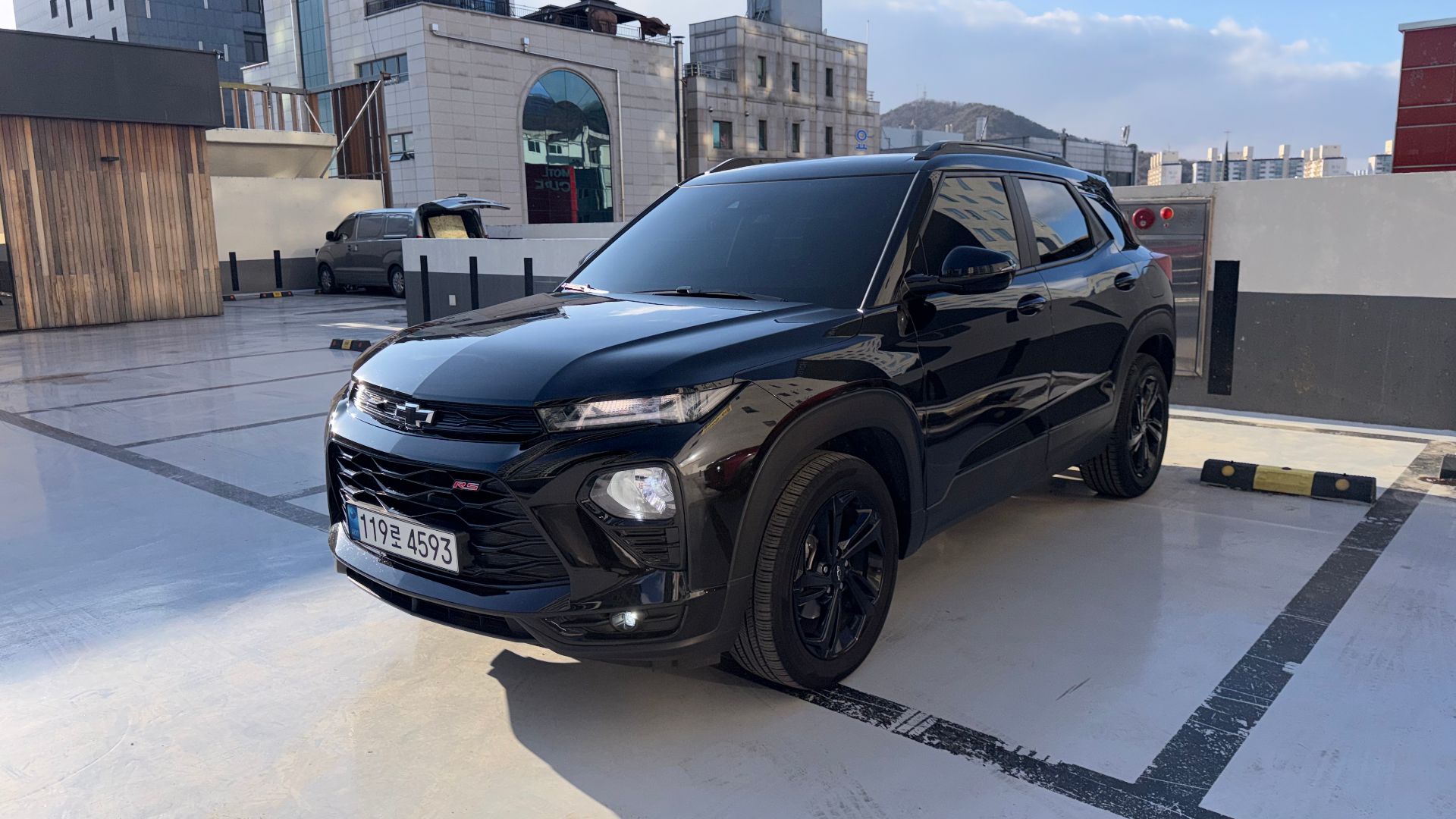 CHEVROLET TRAILBLAZER 2023 смотреть онлайн