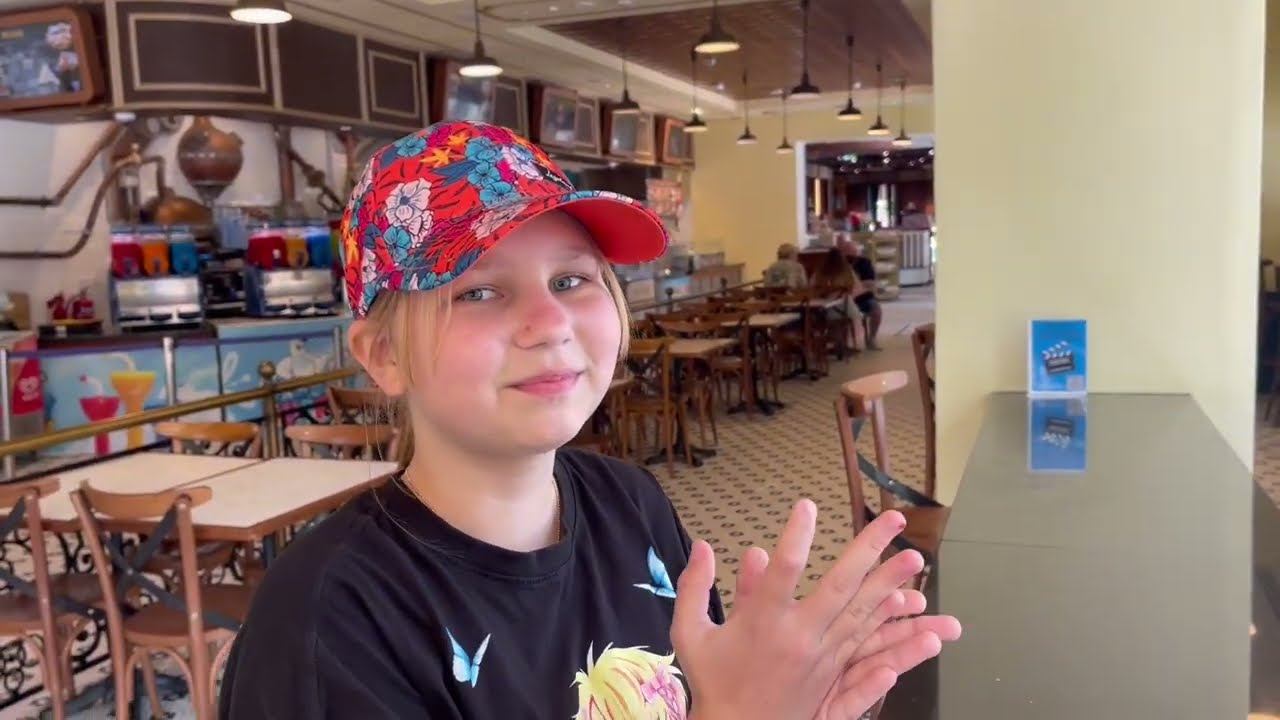 VLOG ! MOTIONGATE DUBAI ! Батя Лёша смотреть онлайн