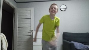 я танцую под песню сердцеедка!
