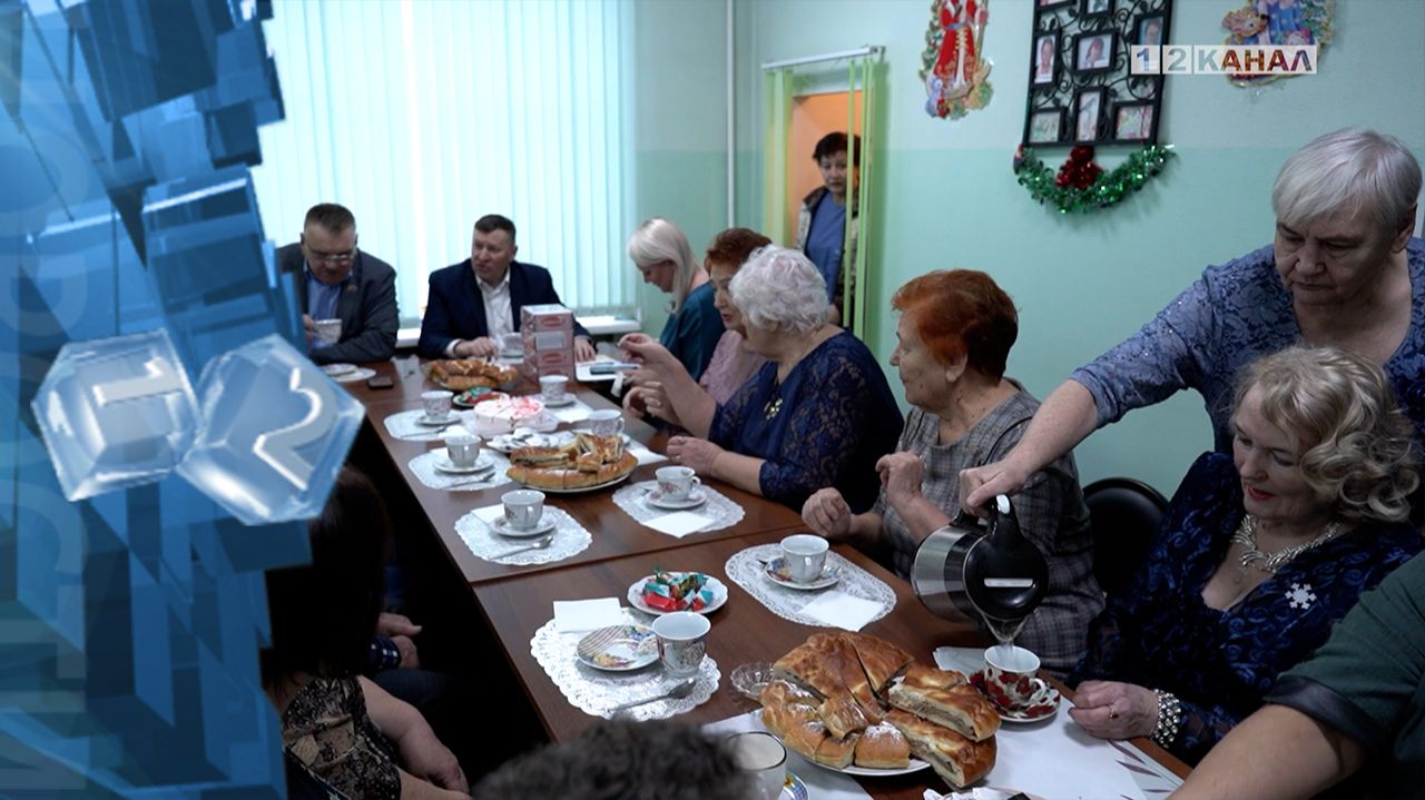 В городском совете ветеранов состоялась встреча главы города и активистов первичных ветеранских орга смотреть онлайн