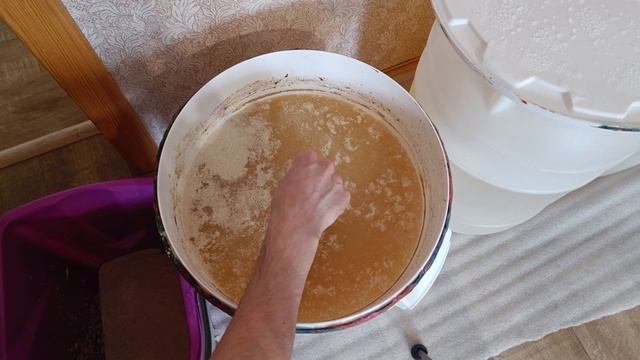 Стоит ли перегонять скисшую брагу в спирт #мой_мир_пом? смотреть онлайн