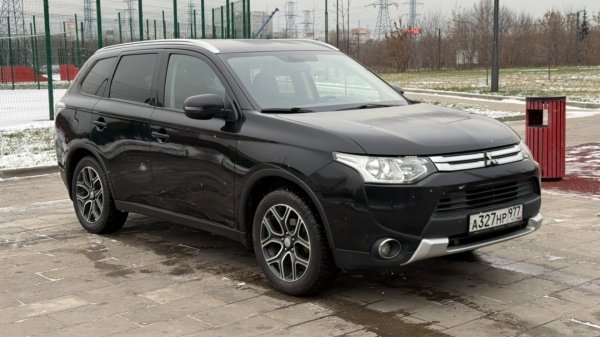 Mitsubishi Outlander 2.4 AT 2014г 4WD