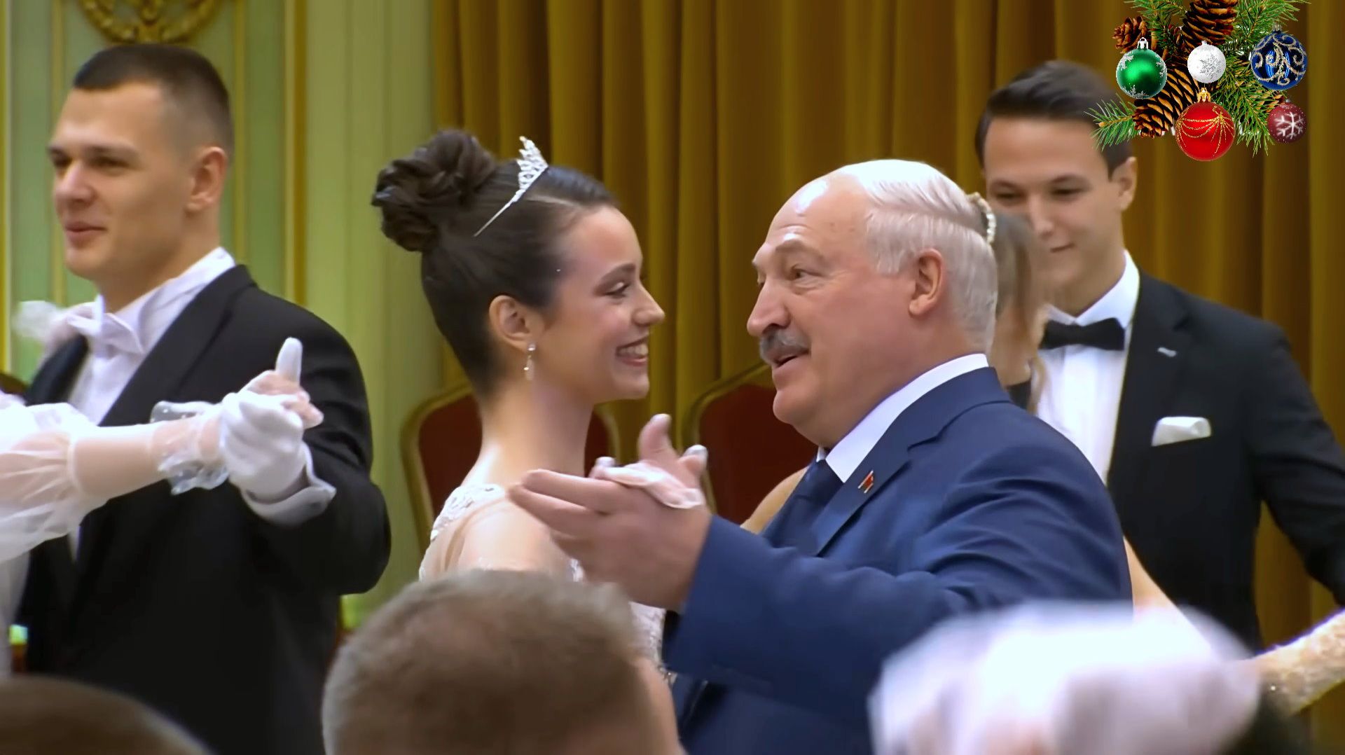 🔥 ✨ Новогодний бал во Дворце Независимости РБ! Александр Лукашенко посетил Новогодний бал! 2025 смотреть онлайн