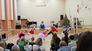 НОВОГОДНИЙ КОНЦЕРТ В ДШИ №1. ПРЕМЬЕРА ТАНЦА "КУКЛЫ", АНТ "ЛЕБЁДУШКИ".