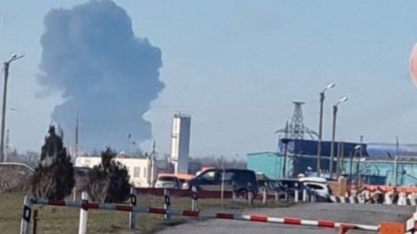 Ракетный удар по Новошахтинску. Атакован промышленный объект. 25.12.2025 смотреть онлайн