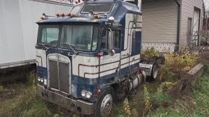 Эта Терминаторская Kenworth Сотка простояла долгое время не удел.