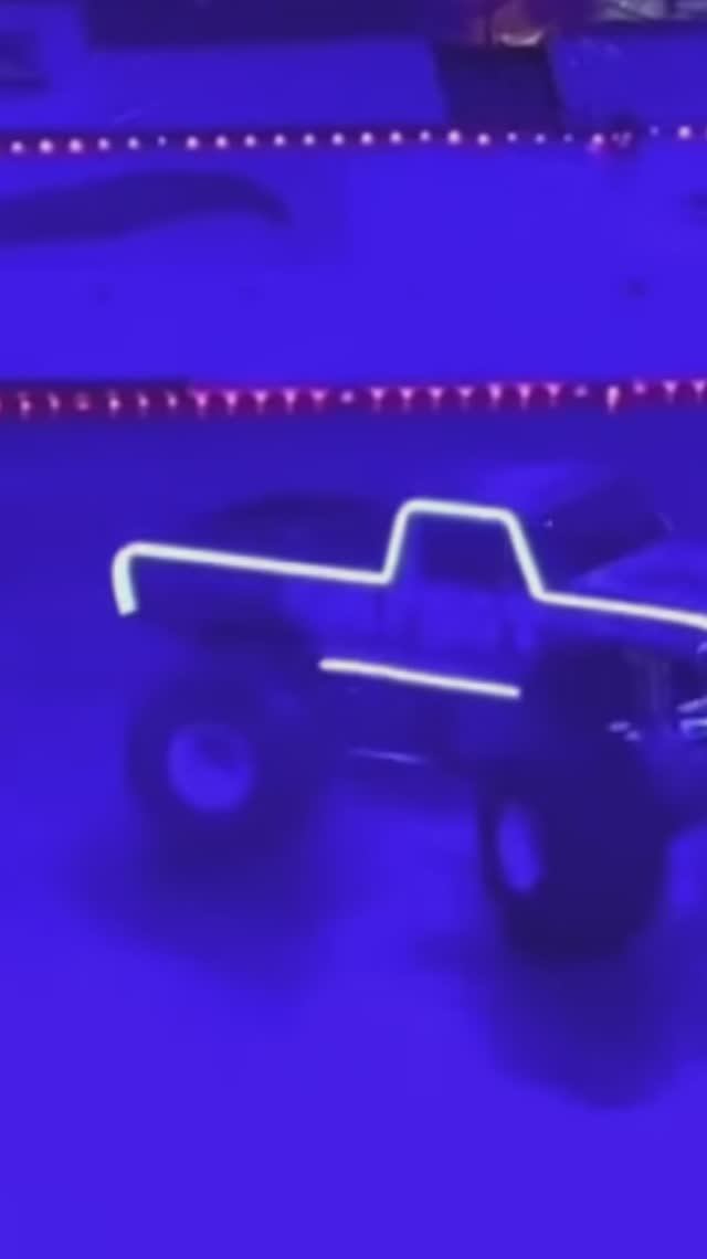 Монстр Траки Машинки Hot Wheels - Мультики про машинки смотреть онлайн