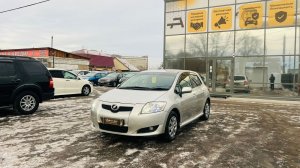 Toyota Auris, 2009 год