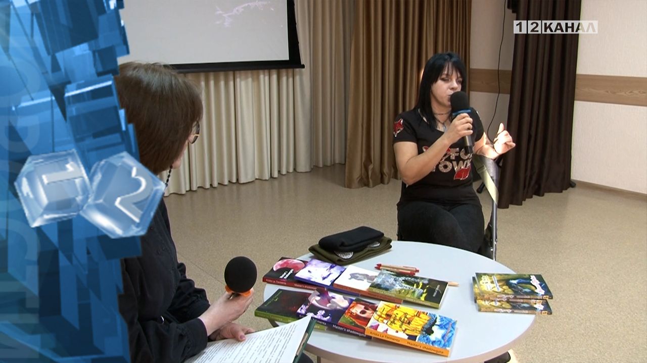В городской библиотеке прошла встреча Анастасии Пичкалевой с молодежью города смотреть онлайн