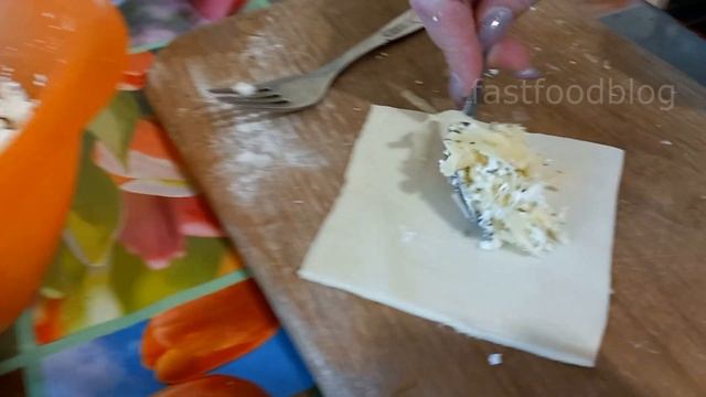 Такую вкусную ВЫПЕЧКУ на завтрак вы ещё не ели. Треуго? смотреть онлайн