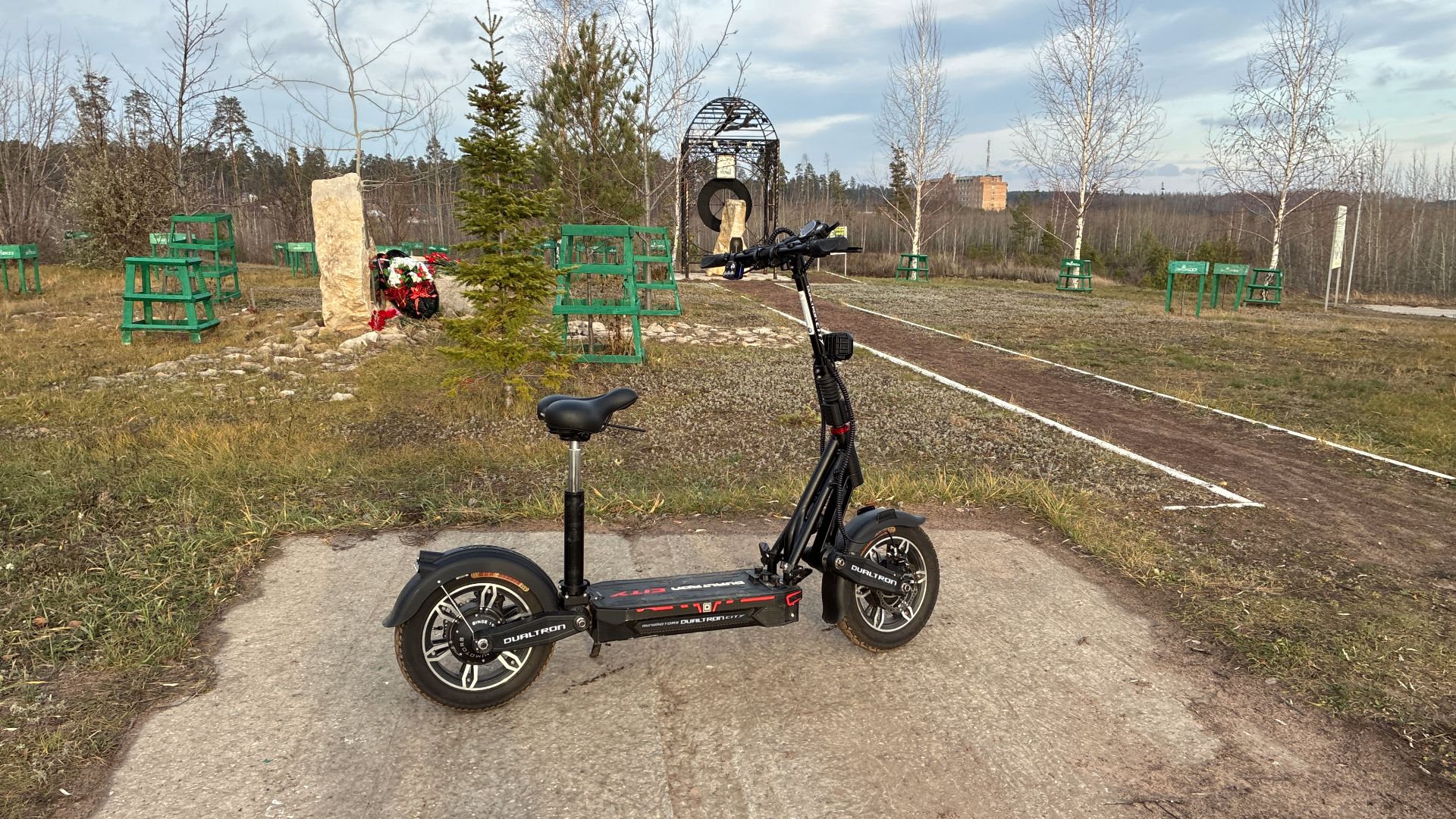 Dualtron City. Взгляд со стороны.