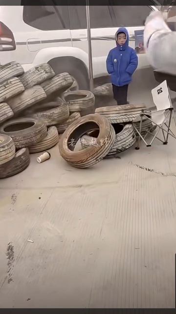 Toyota Prado 120 обосрались все🫣 смотреть онлайн