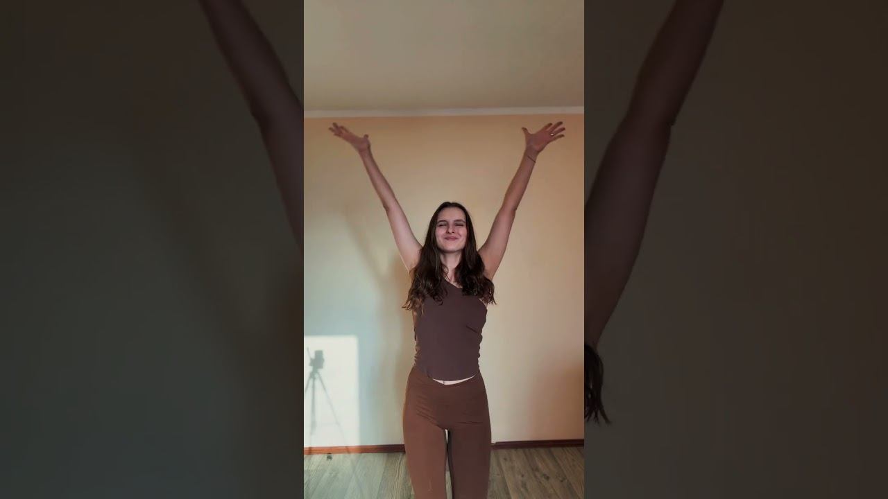 Привет, я тренер! И в профиле вы найдете упражнения для расслабления шеи и спины #пилатес