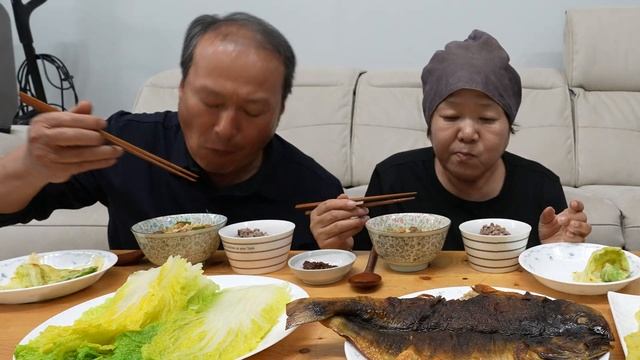 Мукбанг по Корейски, кушаем и наслаждаемся.Пряная гармония Кореи. Приготовления кимчи смотреть онлайн