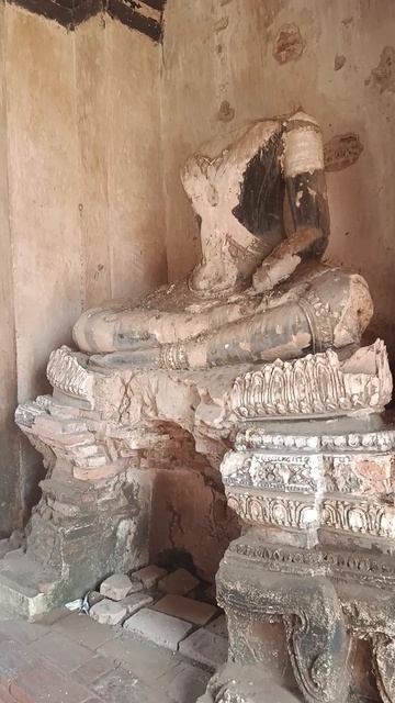 Эти стены слышали мантры, приказы и… «Finish him» смотреть онлайн