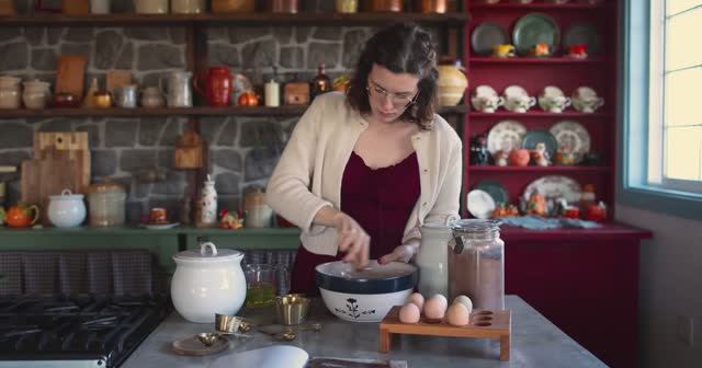 Уютная осенняя готовка, рукоделие и садоводство. underatinroof смотреть онлайн