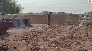 Технологии, как делают кирпич и теннисные воланчики