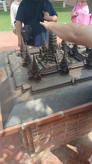 Реликвия, ради которой строили империю смотреть онлайн