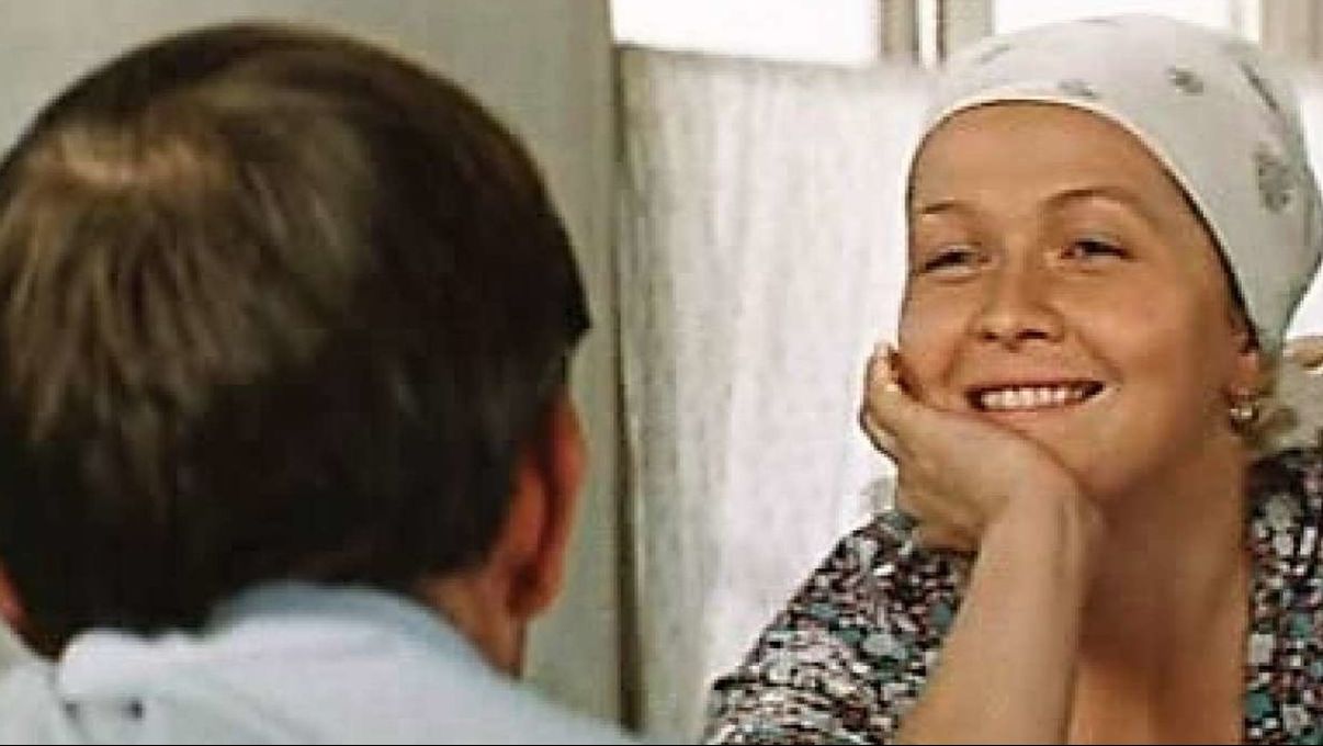 "Вас ожидает гражданка Никанорова" (1978) Я не вешаюсь, я люблю! смотреть онлайн