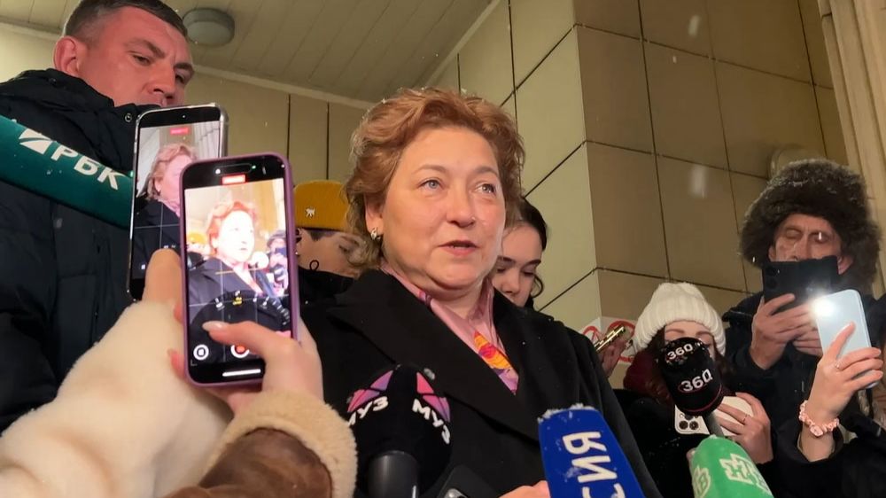 Адвокат Светлана Свириденко прокомментировала решение Мосгорсуда по делу Ларисы Долиной смотреть онлайн