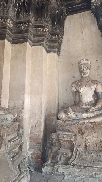 Почему этот храм важнее королевского дворца? смотреть онлайн