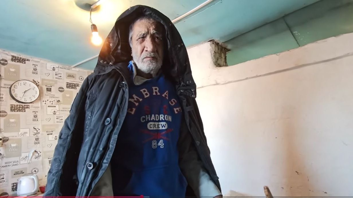 ФЕДЯ НАПРОСИЛСЯ . ПОЧЕМУ МАНСУР НЕ ХОЧЕТ ЛЕЧИТЬ ВОЛОДЮ .? смотреть онлайн