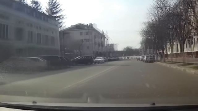 Внимание !!!Водятлы на дороге!!! (4) смотреть онлайн