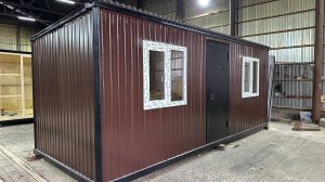 Бытовка металлическая размер 5.85х2.4 профлист коричневый шоколад. Внутренняя отделка - вагонка.