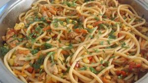 Gebratene Nudeln. Маринкины творинки. Всем МИРА и Добра!